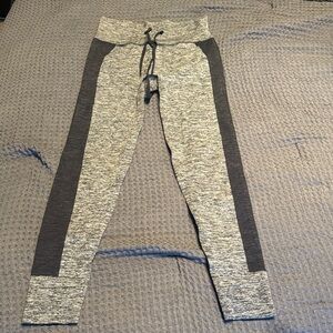 PINK Victoria's Secret Gray and Black Leggings